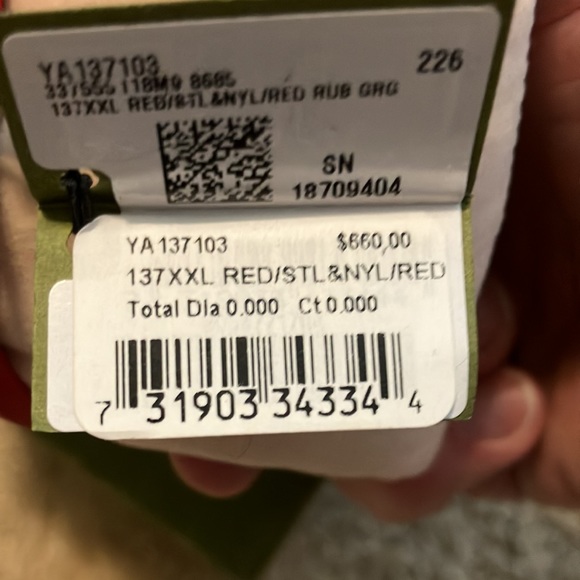 Red Sync Gucci Watch NWT - Picture 6 of 6